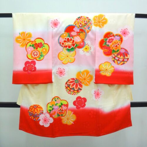 女の子産着「梅に手毬」段ぼかし