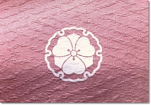 女の子産着家紋 雪輪に剣片喰