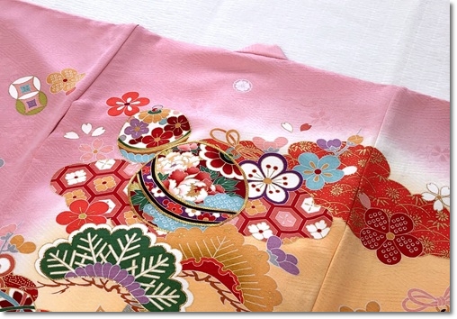 女の子産着の家紋