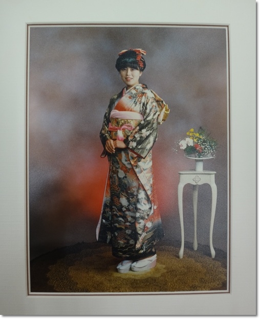 ママ振袖 黒赤色 古典柄 ビフォアー